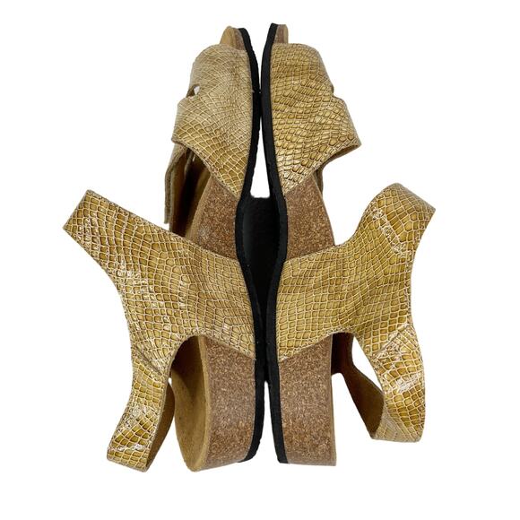 Vionic Valencia Tan Snake Print Comfort Sandal 9 Cork - Picture 5 of 12